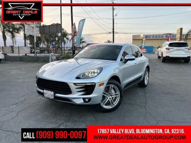 2015 PORSCHE Macan