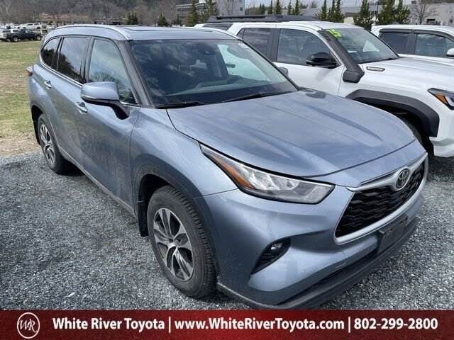 2020 TOYOTA Highlander