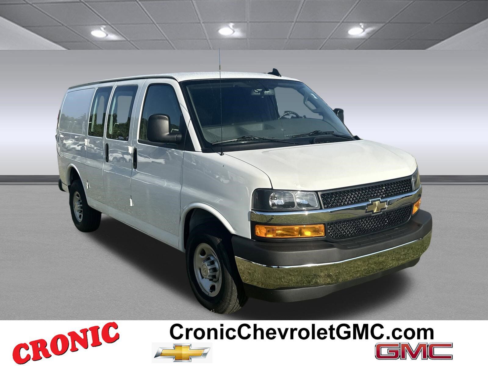 2024 CHEVROLET Express
