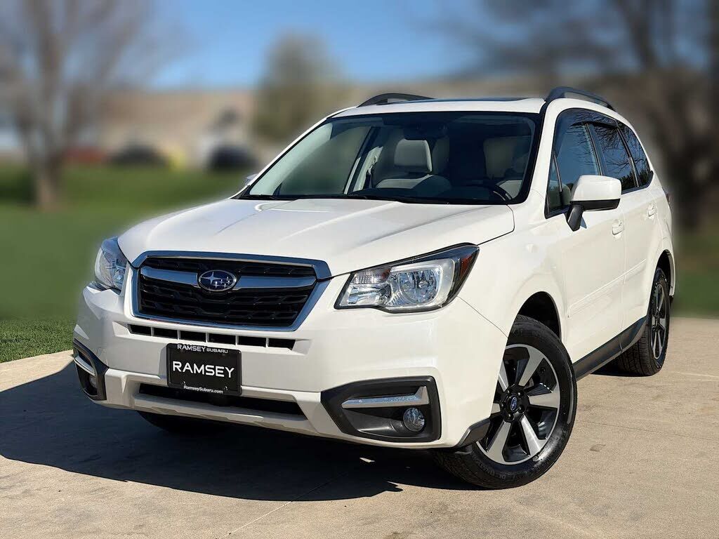 2017 SUBARU Forester