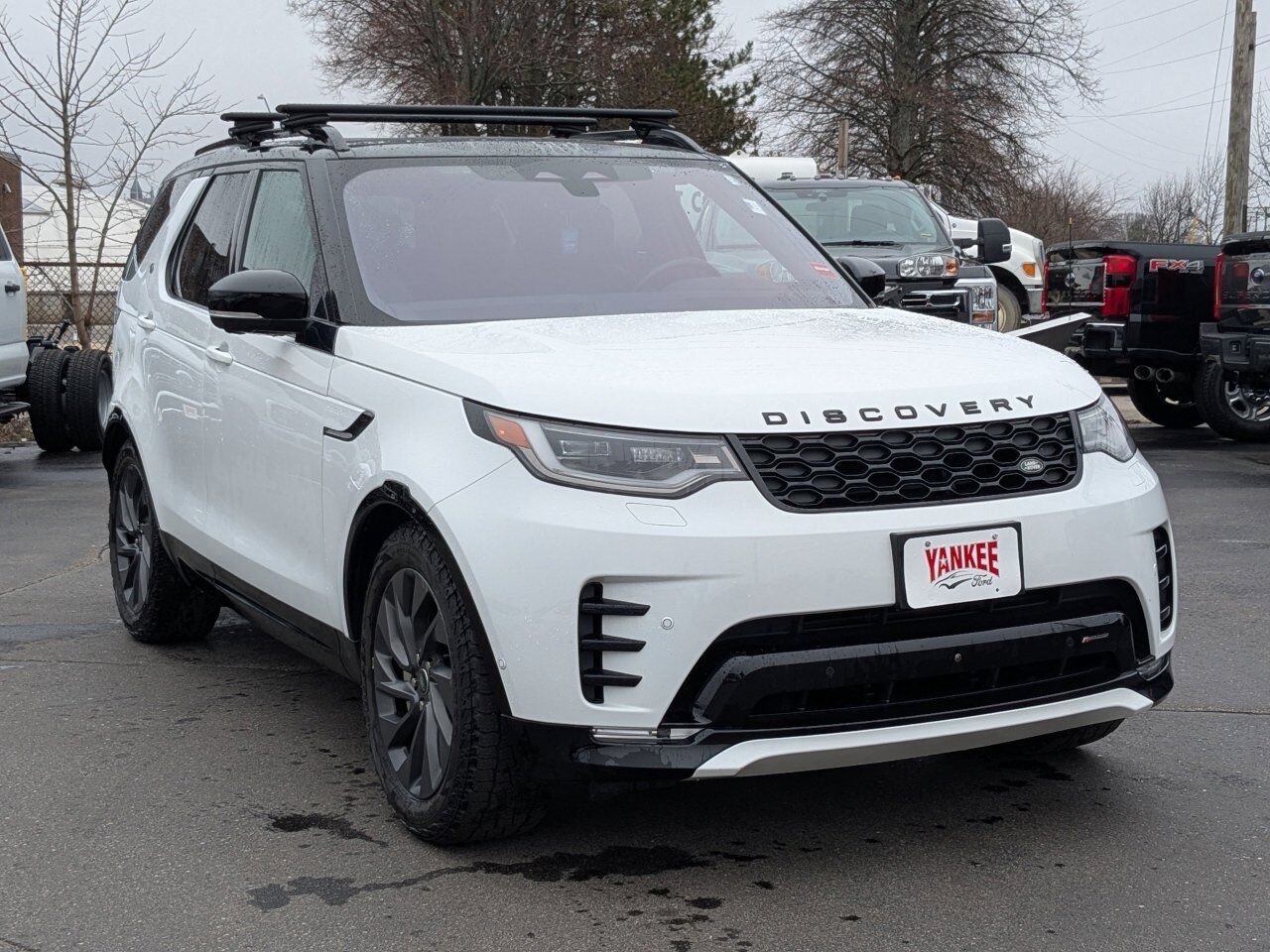 2023 LAND ROVER Discovery