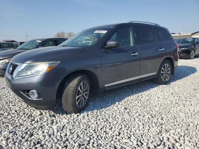 2013 NISSAN Pathfinder