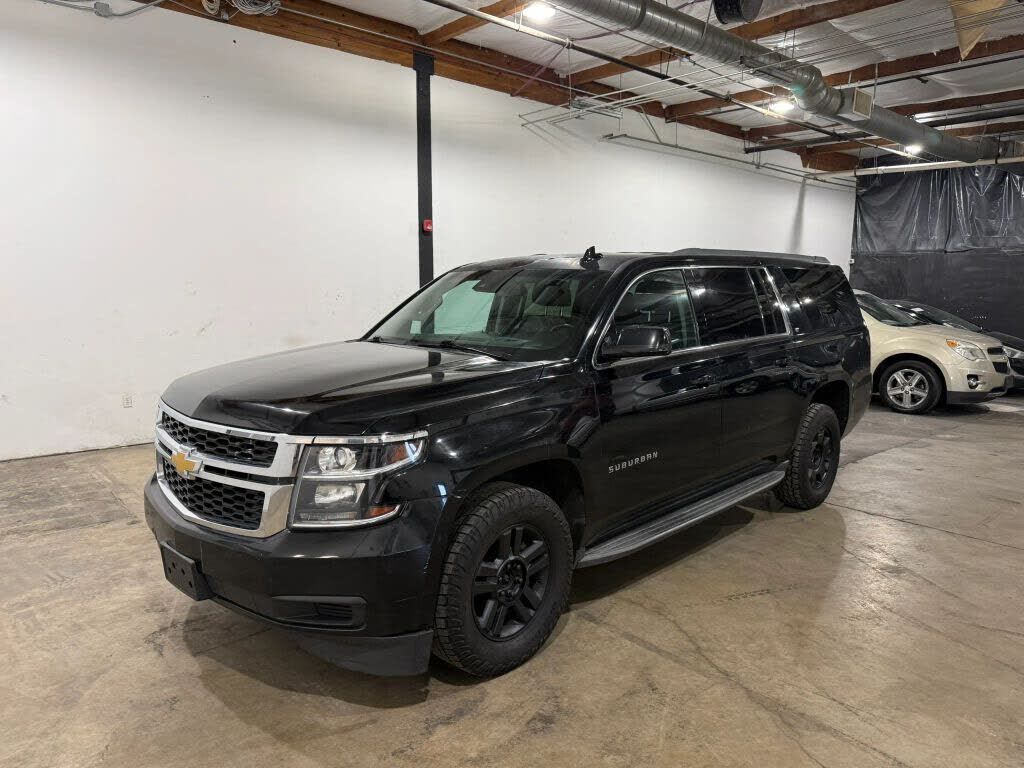 2015 CHEVROLET Suburban