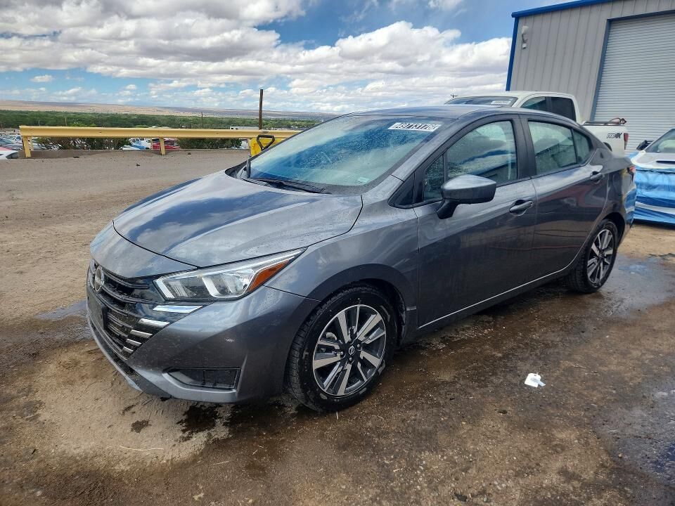 2024 NISSAN Versa