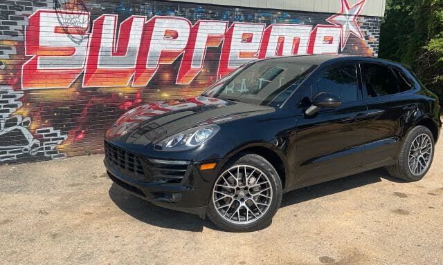2018 PORSCHE Macan