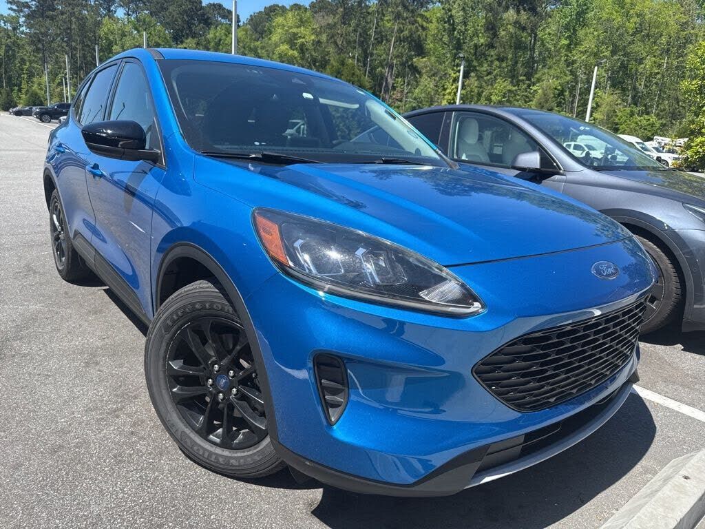 2020 FORD Escape