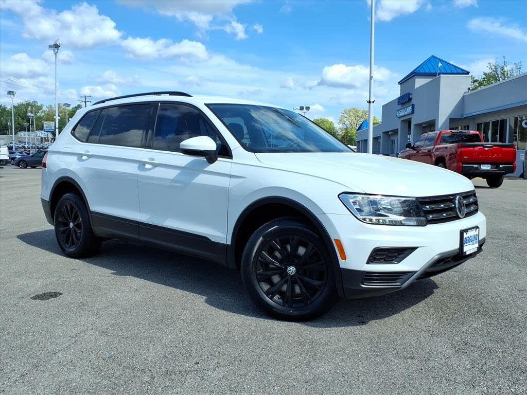 2019 VOLKSWAGEN Tiguan