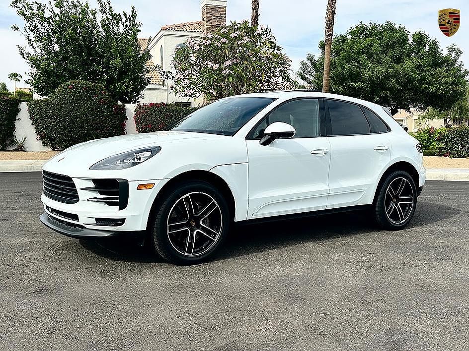 2021 PORSCHE Macan
