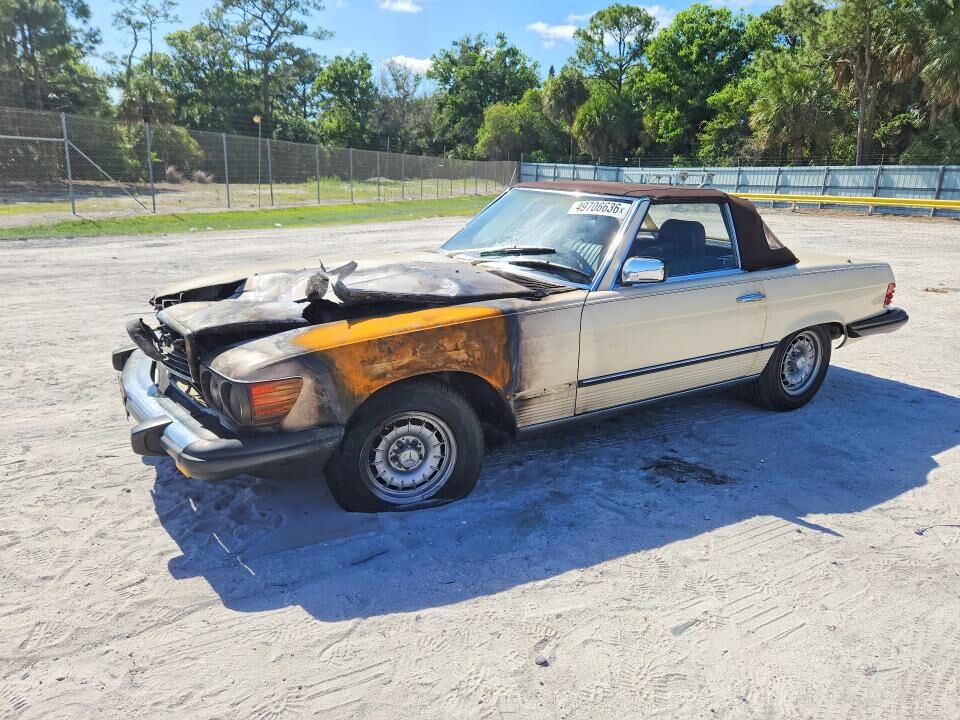 1985 MERCEDES-BENZ 380