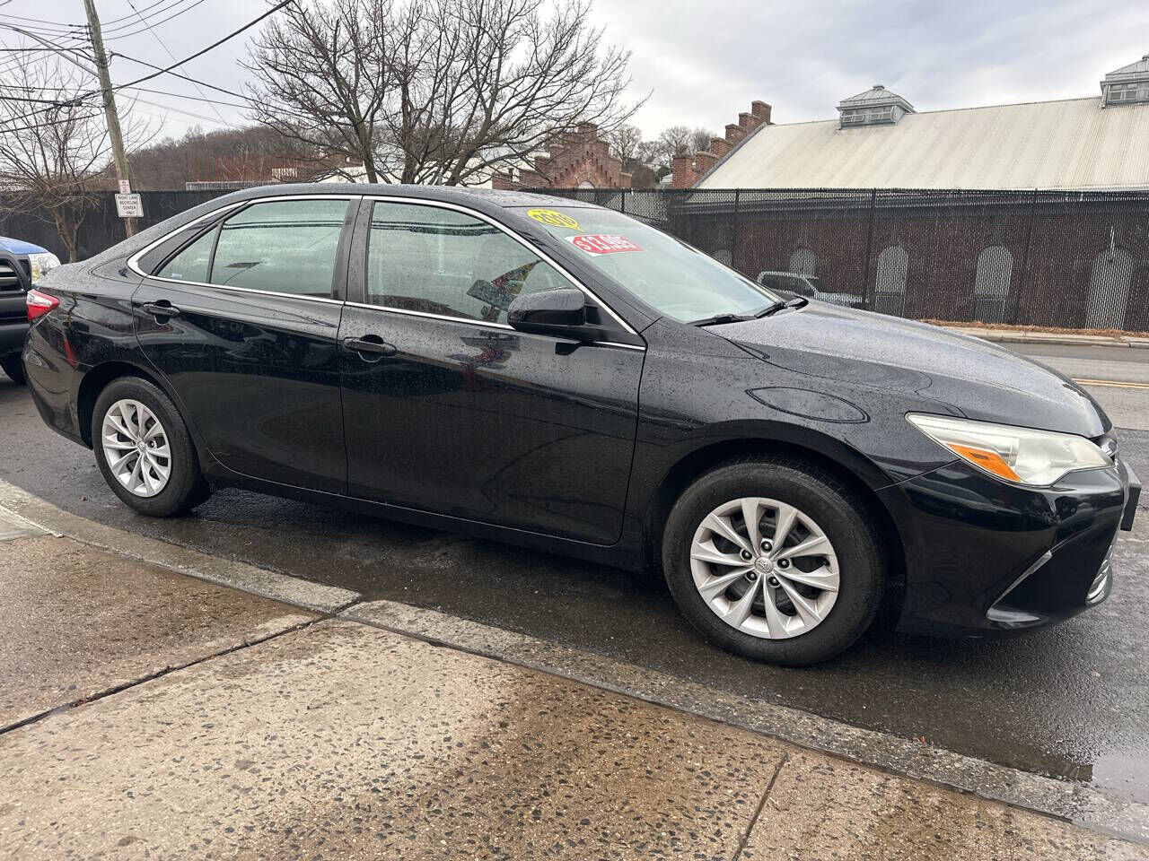 2016 TOYOTA Camry