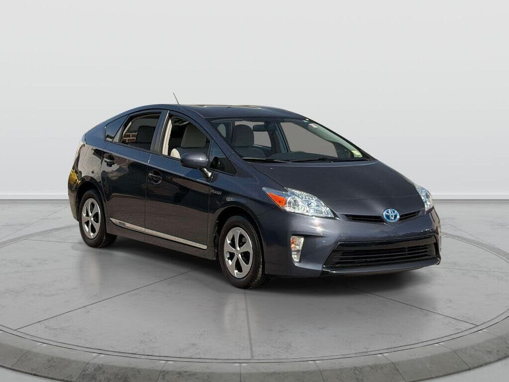2015 TOYOTA PRIUS