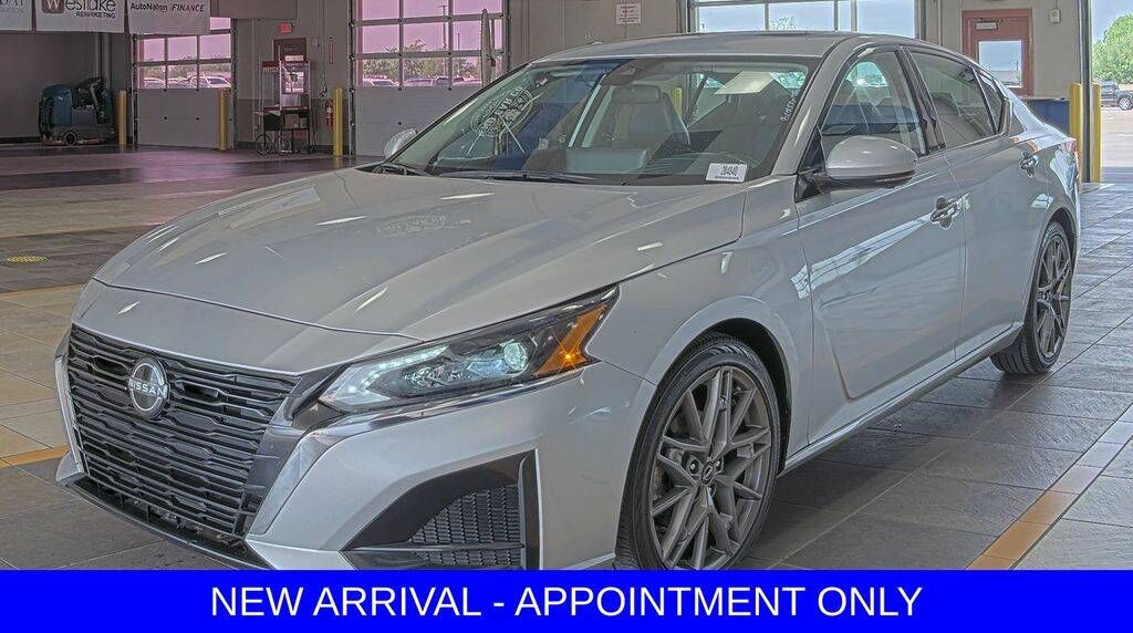 2023 NISSAN Altima