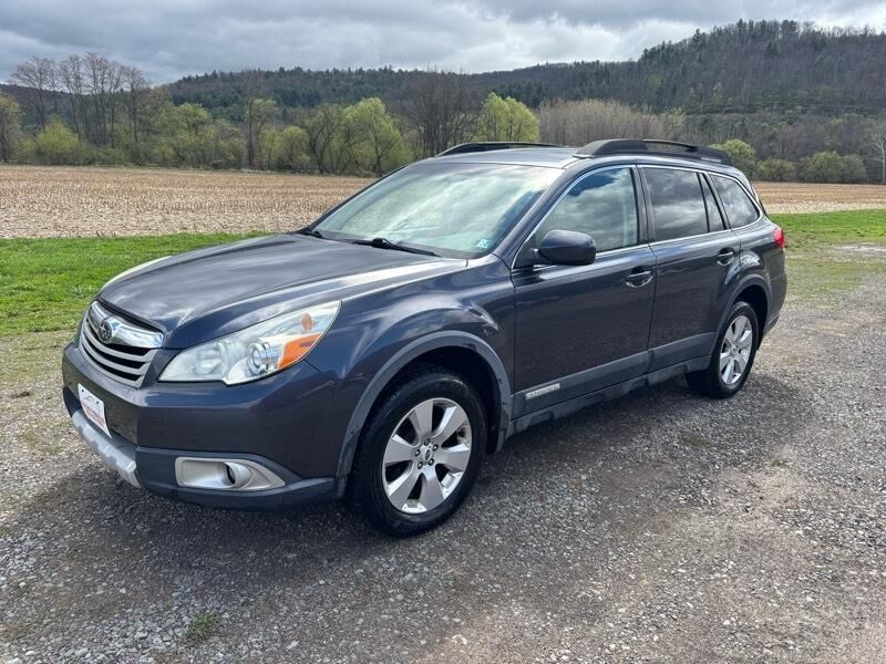2012 SUBARU Outback