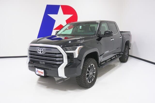 2024 TOYOTA Tundra