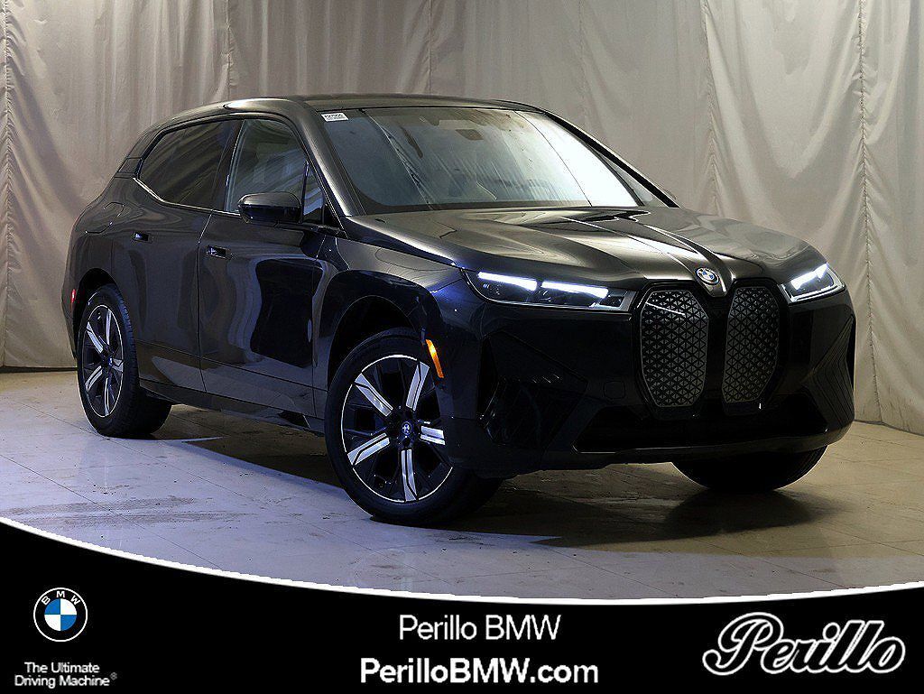 2023 BMW ix