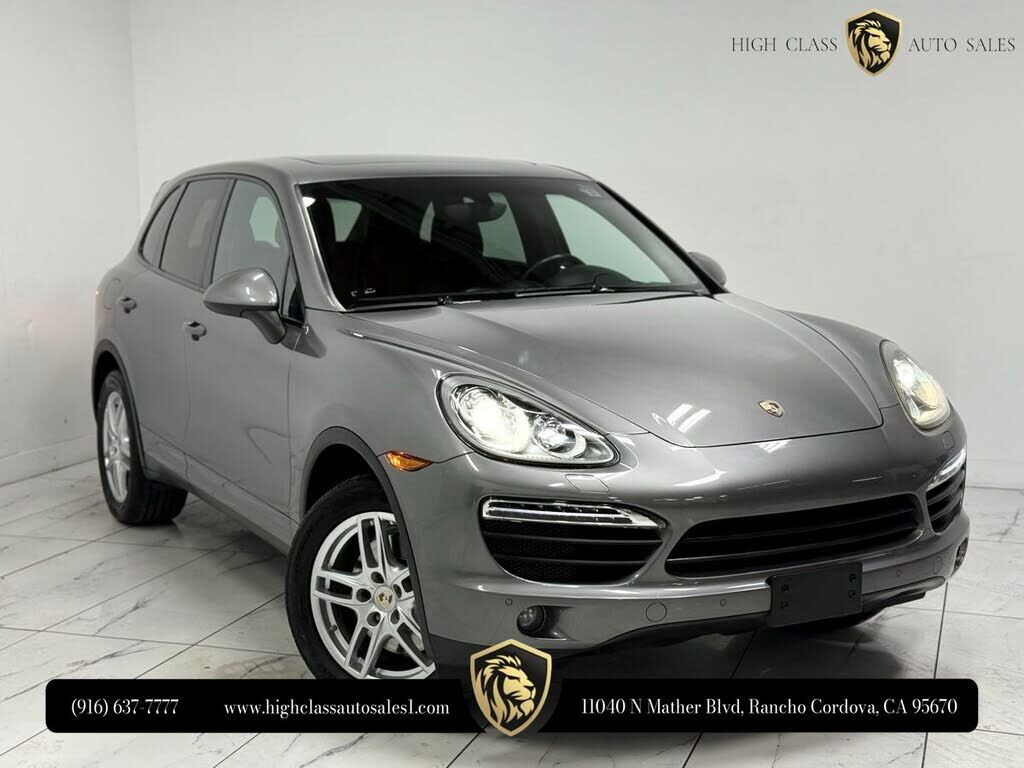 2012 PORSCHE Cayenne