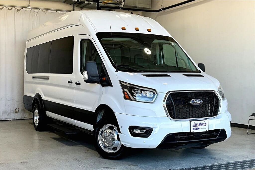 2023 FORD Transit
