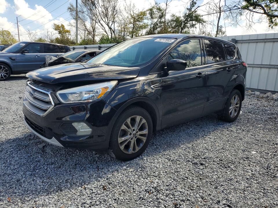 2017 FORD Escape