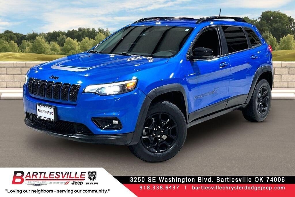 2022 JEEP Cherokee