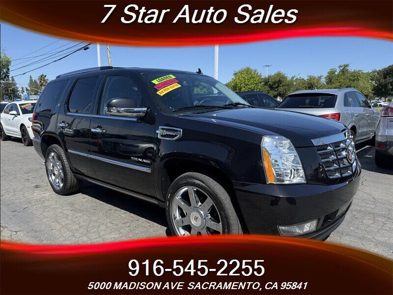 2013 CADILLAC Escalade