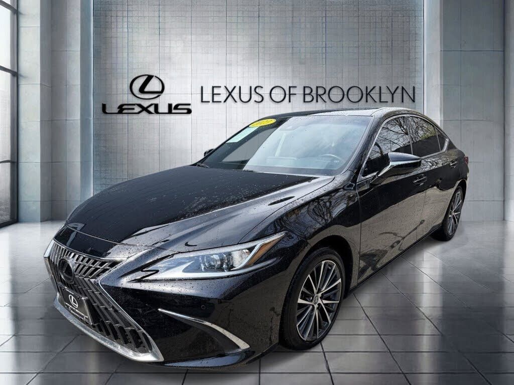 2023 LEXUS ES