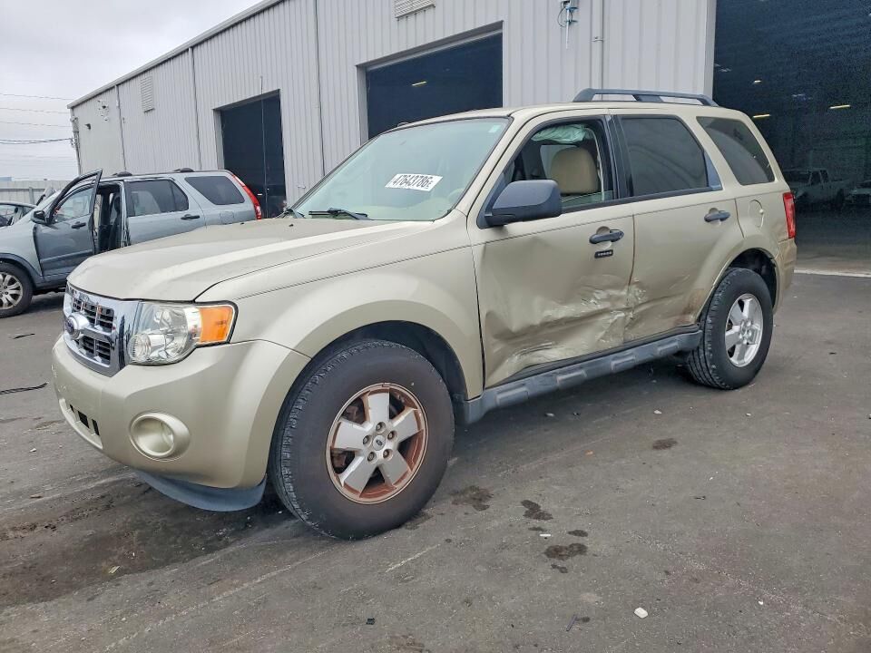 2012 FORD Escape