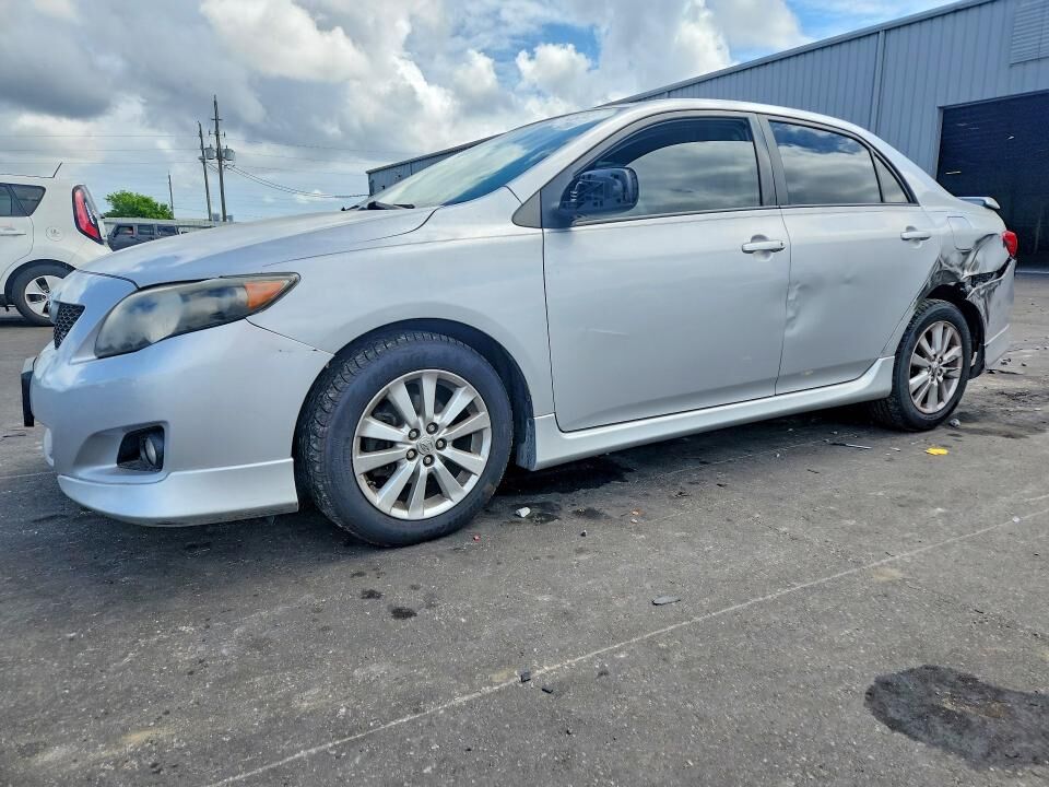 2010 TOYOTA Corolla
