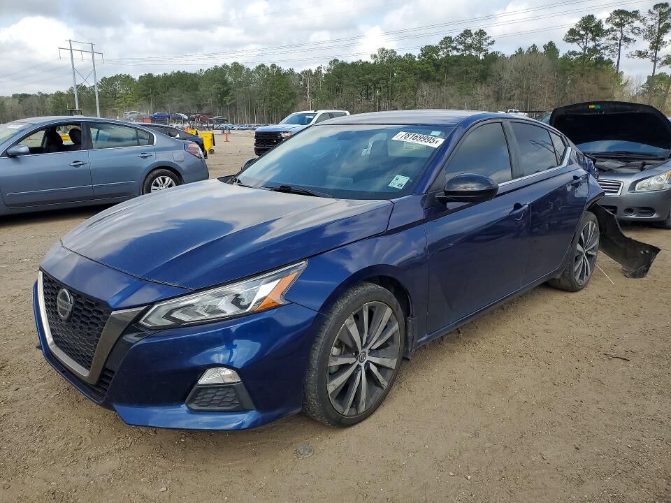 2021 NISSAN Altima