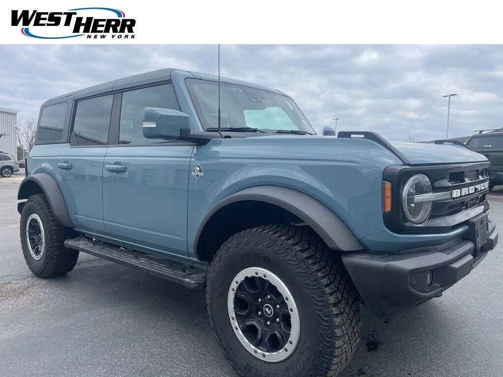 2023 FORD Bronco