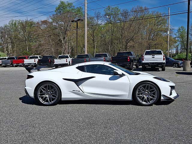 2025 CHEVROLET Corvette