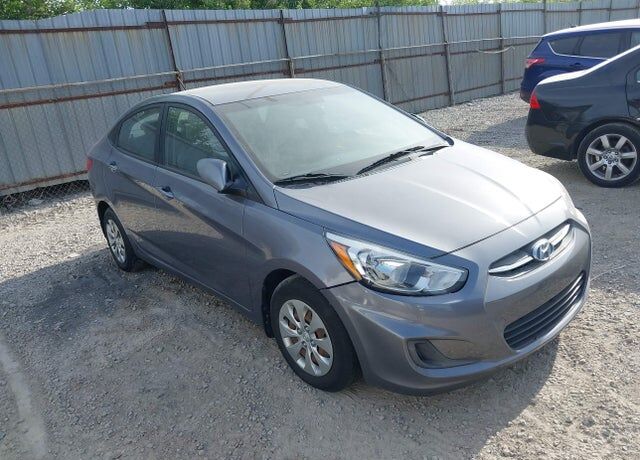 2016 HYUNDAI Accent