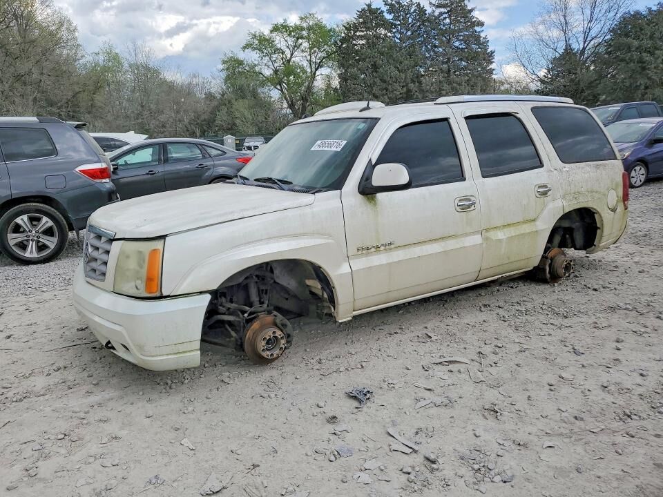 2004 CADILLAC Escalade