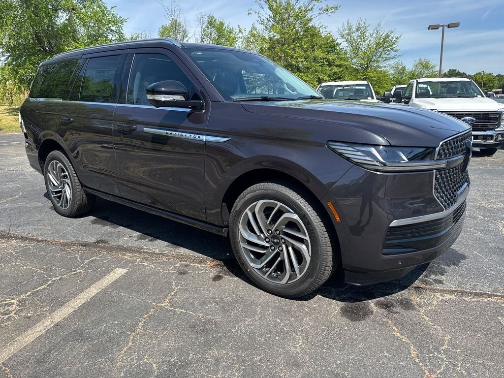 2026 LINCOLN Navigator