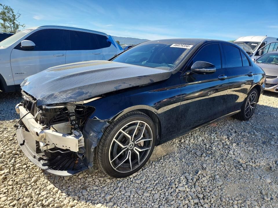 2022 MERCEDES-BENZ E-Class