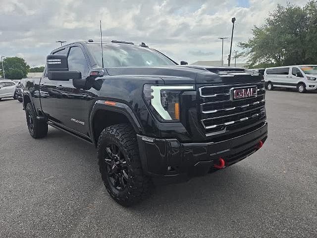 2025 GMC Sierra HD