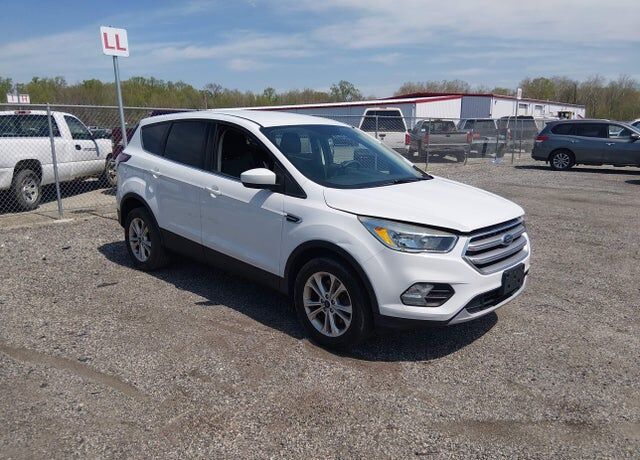 2017 FORD Escape
