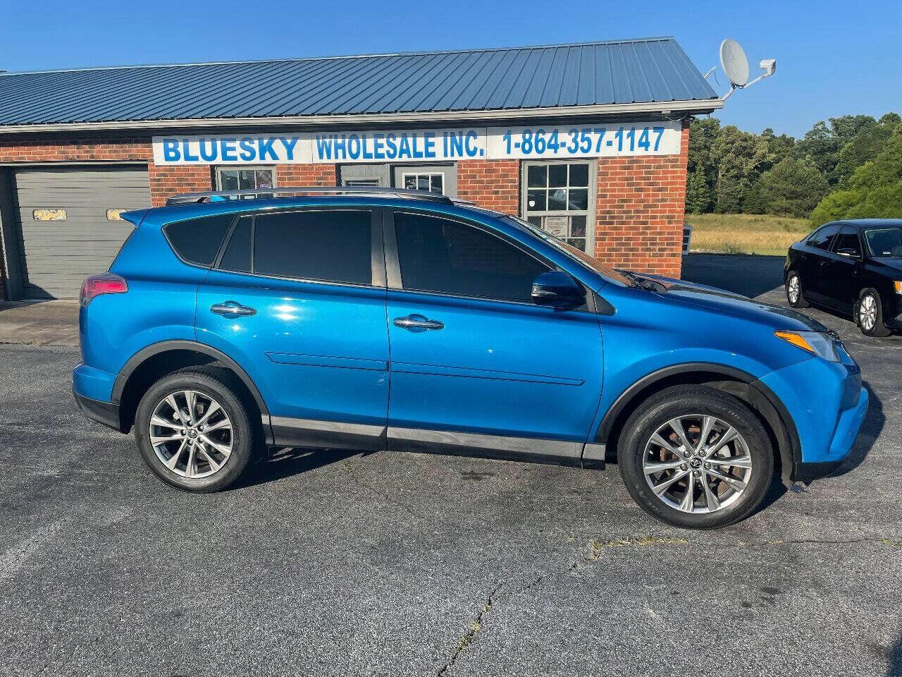 2017 TOYOTA RAV4