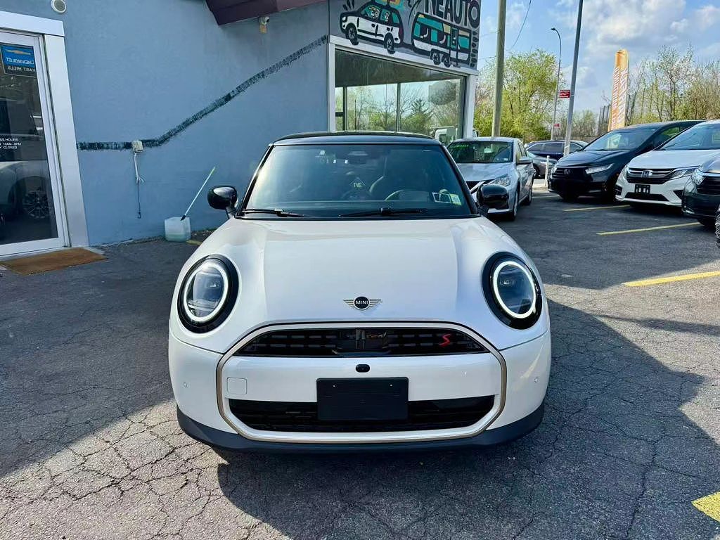 2025 MINI Hardtop