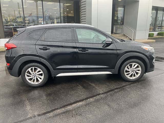 2017 HYUNDAI Tucson