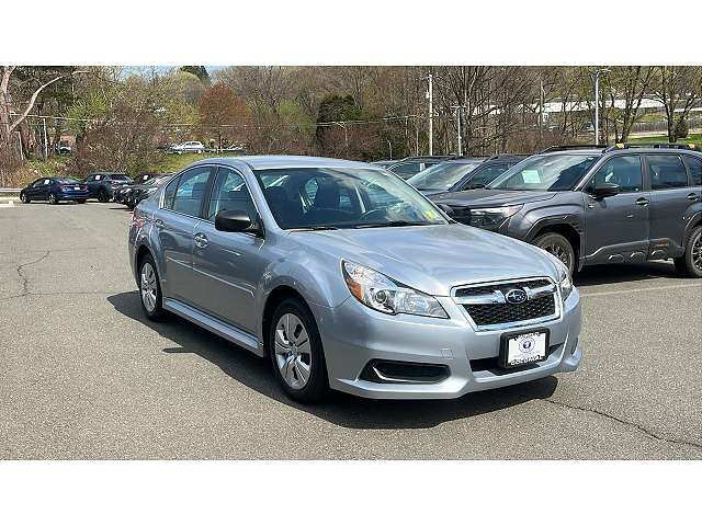 2013 SUBARU Legacy