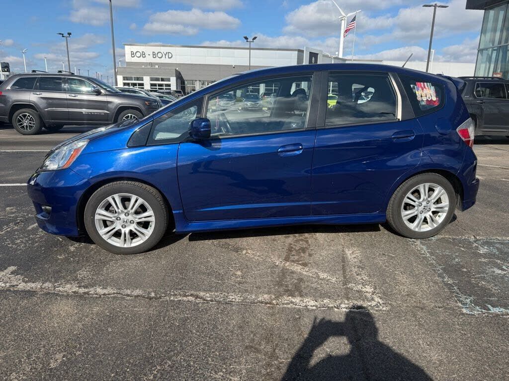 2011 HONDA Fit