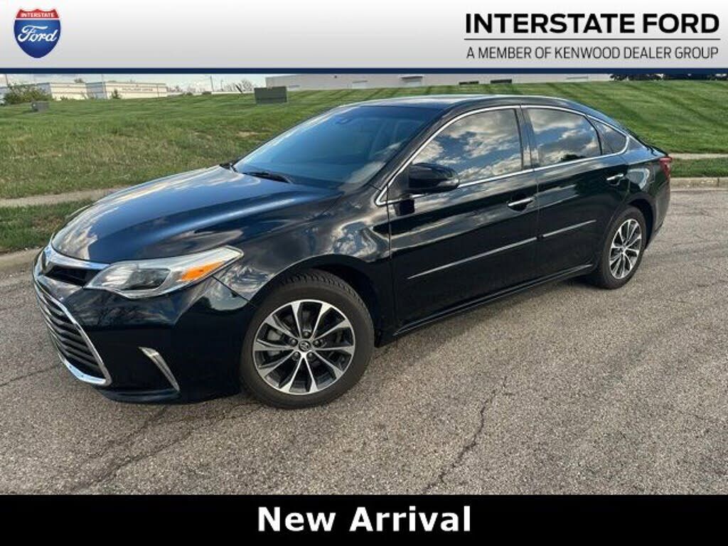 2018 TOYOTA Avalon