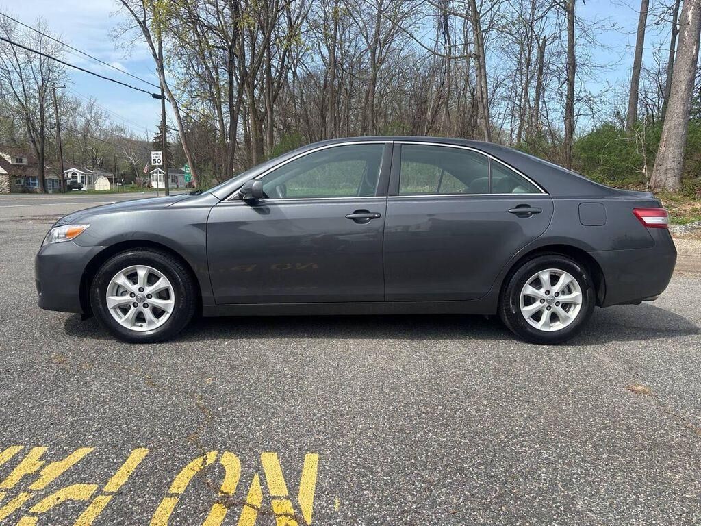 2010 TOYOTA Camry