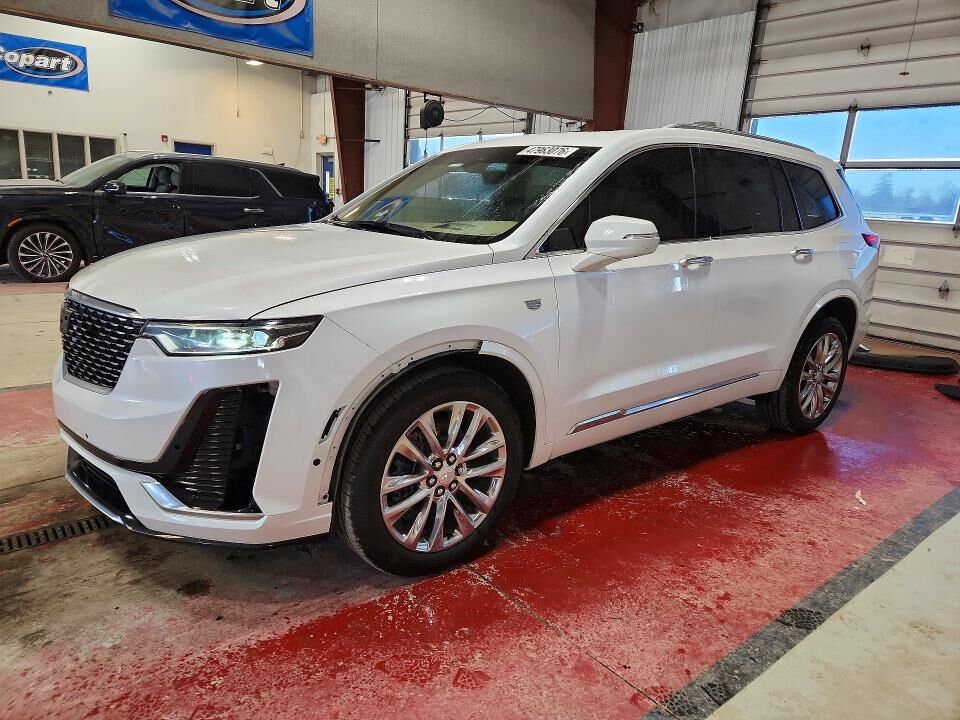 2022 CADILLAC XT6