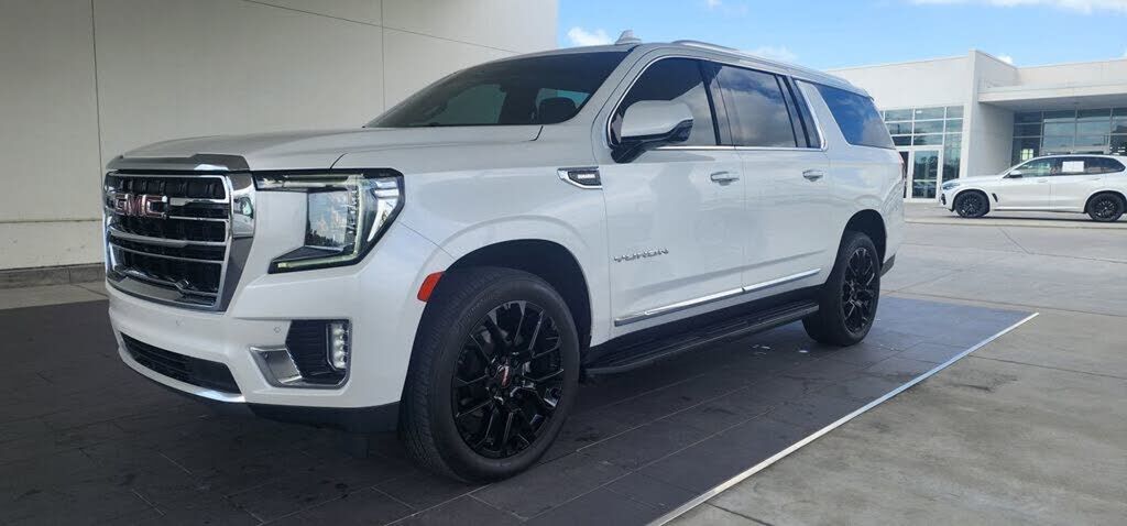2022 GMC Yukon XL