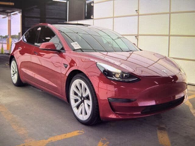 2022 TESLA Model 3