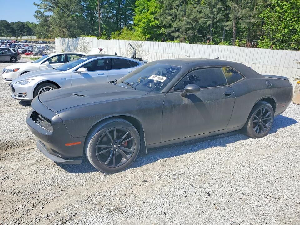 2017 DODGE Challenger
