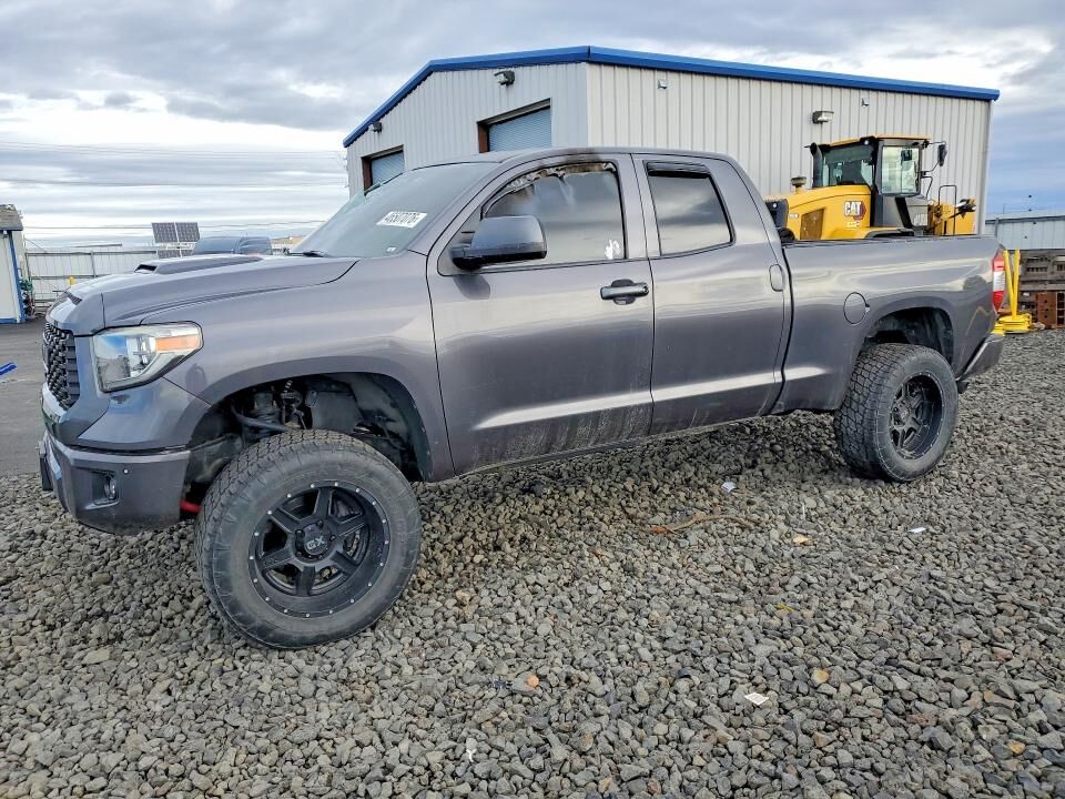 2018 TOYOTA Tundra