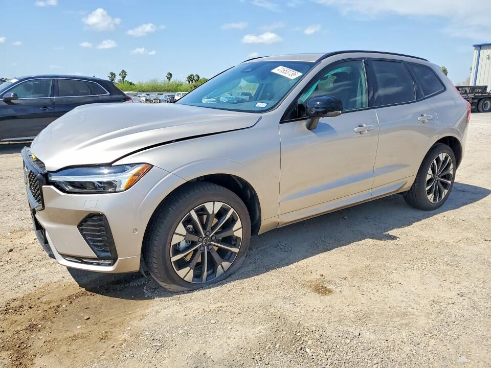 2026 VOLVO XC60