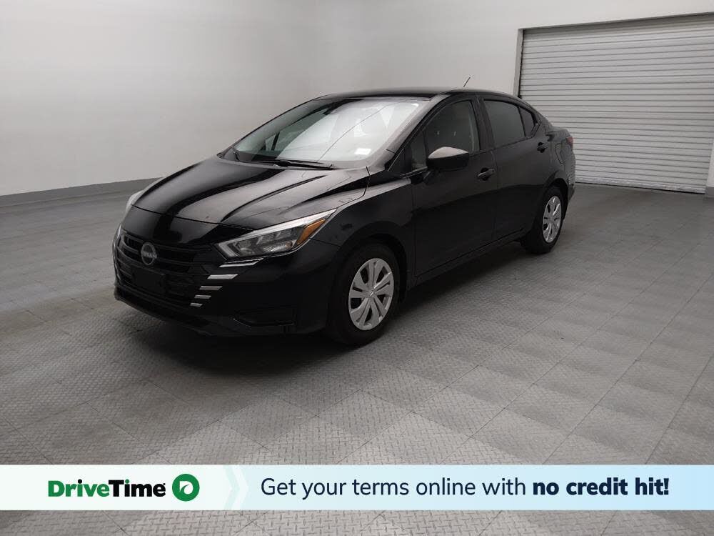 2025 NISSAN Versa